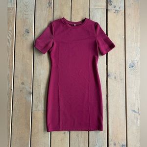 Women’s Red Bodycon Dress Size M